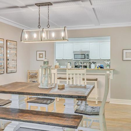 Forest Beach Condo Walk To Coligny, Pool, Tennis Хилтън Хед Айлънд Екстериор снимка
