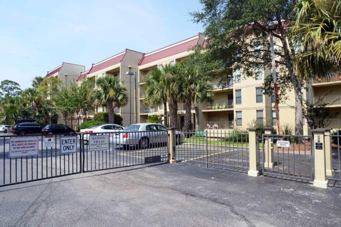 Forest Beach Condo Walk To Coligny, Pool, Tennis Хилтън Хед Айлънд Екстериор снимка