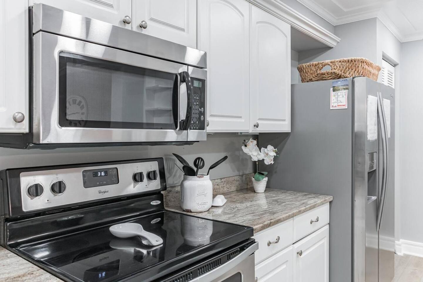 Forest Beach Condo Walk To Coligny, Pool, Tennis Хилтън Хед Айлънд Екстериор снимка