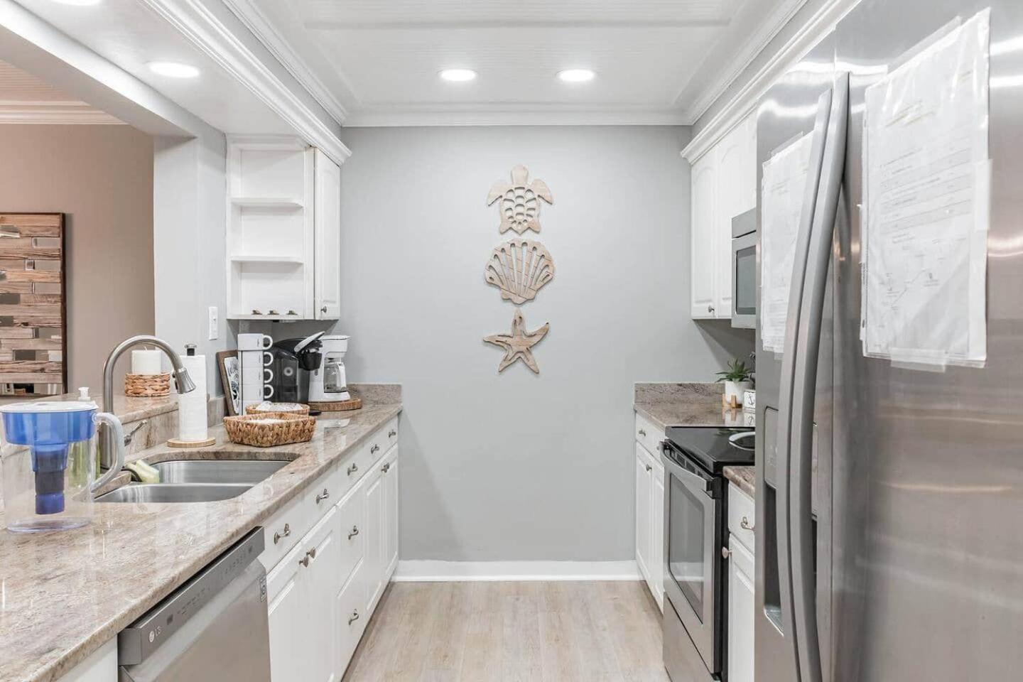 Forest Beach Condo Walk To Coligny, Pool, Tennis Хилтън Хед Айлънд Екстериор снимка